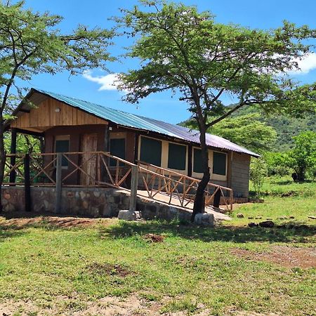 Oloirien Tented Camp Hotell Mara Simba Eksteriør bilde