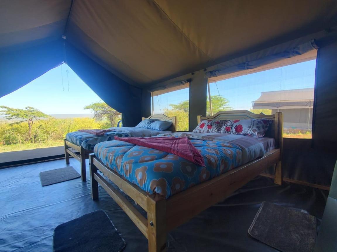 Oloirien Tented Camp Hotell Mara Simba Eksteriør bilde